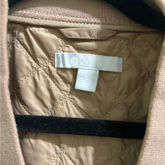 Zella Quilted Brown Bomber Jacket - Picture 3 of 4